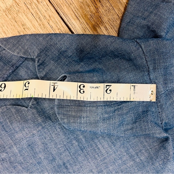 J Crew Blue Chambray Mid Rise Scalloped Hem Shorts size 10 - Picture 6 of 6